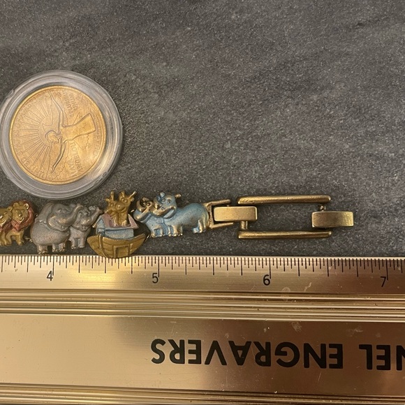 Vintage Noah’s Ark Slide Enamel Charm Gold Bracelet - Picture 7 of 11